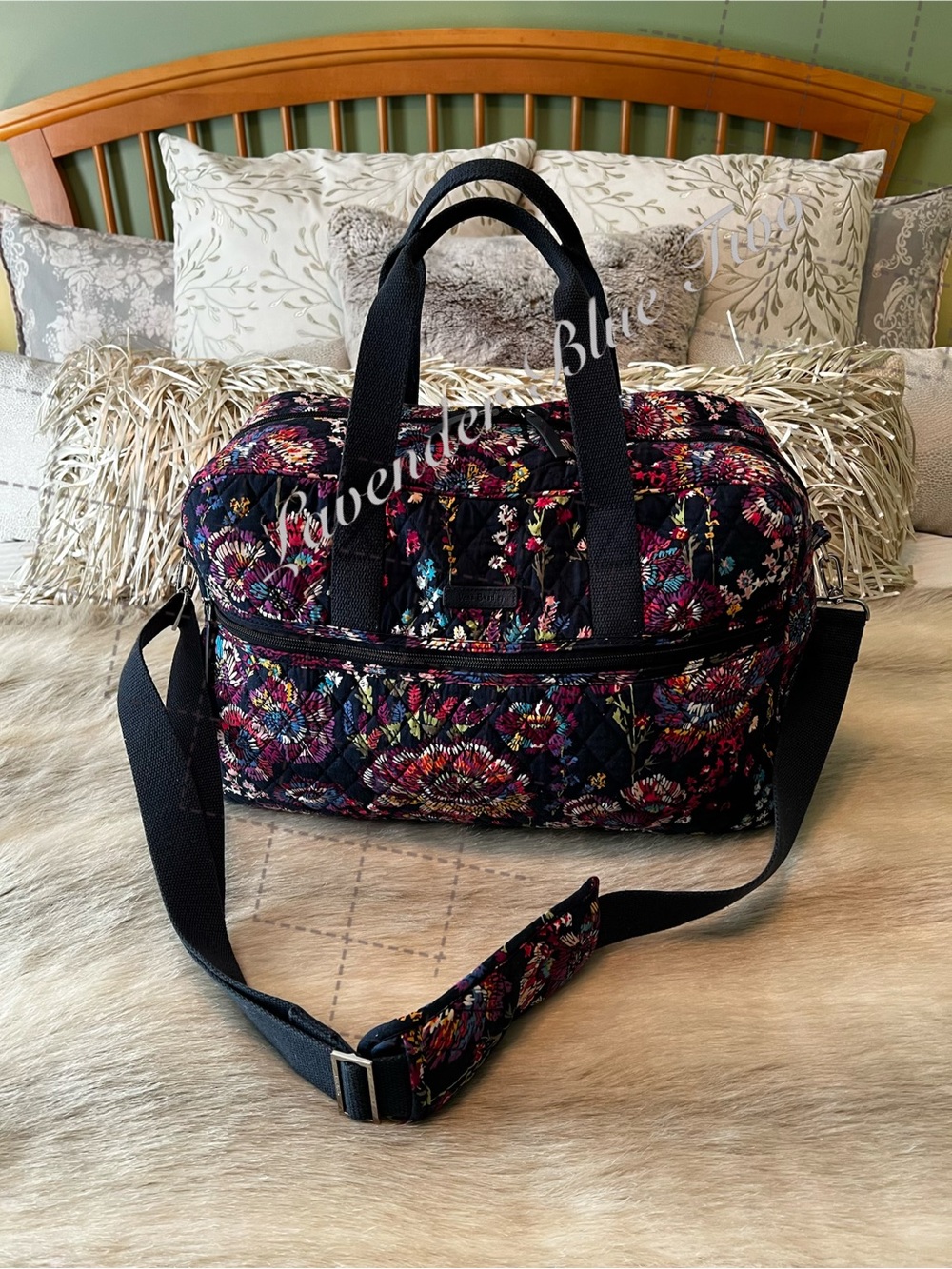 VERA BRADLEY Midnight Floral COMPACT Travelers Bag Weekender Carryon Navy Purple